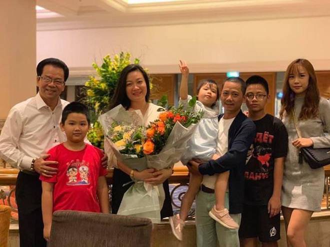 Thiên Lôi xấu nhất lịch sử Trần Bình Trọng khoe quý tử cao lớn, ngoại hình bỏ xa bố nhờ gen mẹ-13