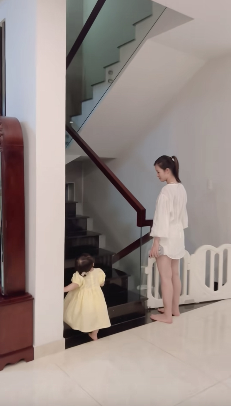 3 cơ ngơi hoành tráng của 3 thiếu gia ngành nhựa có hôn nhân nổi tiếng-13