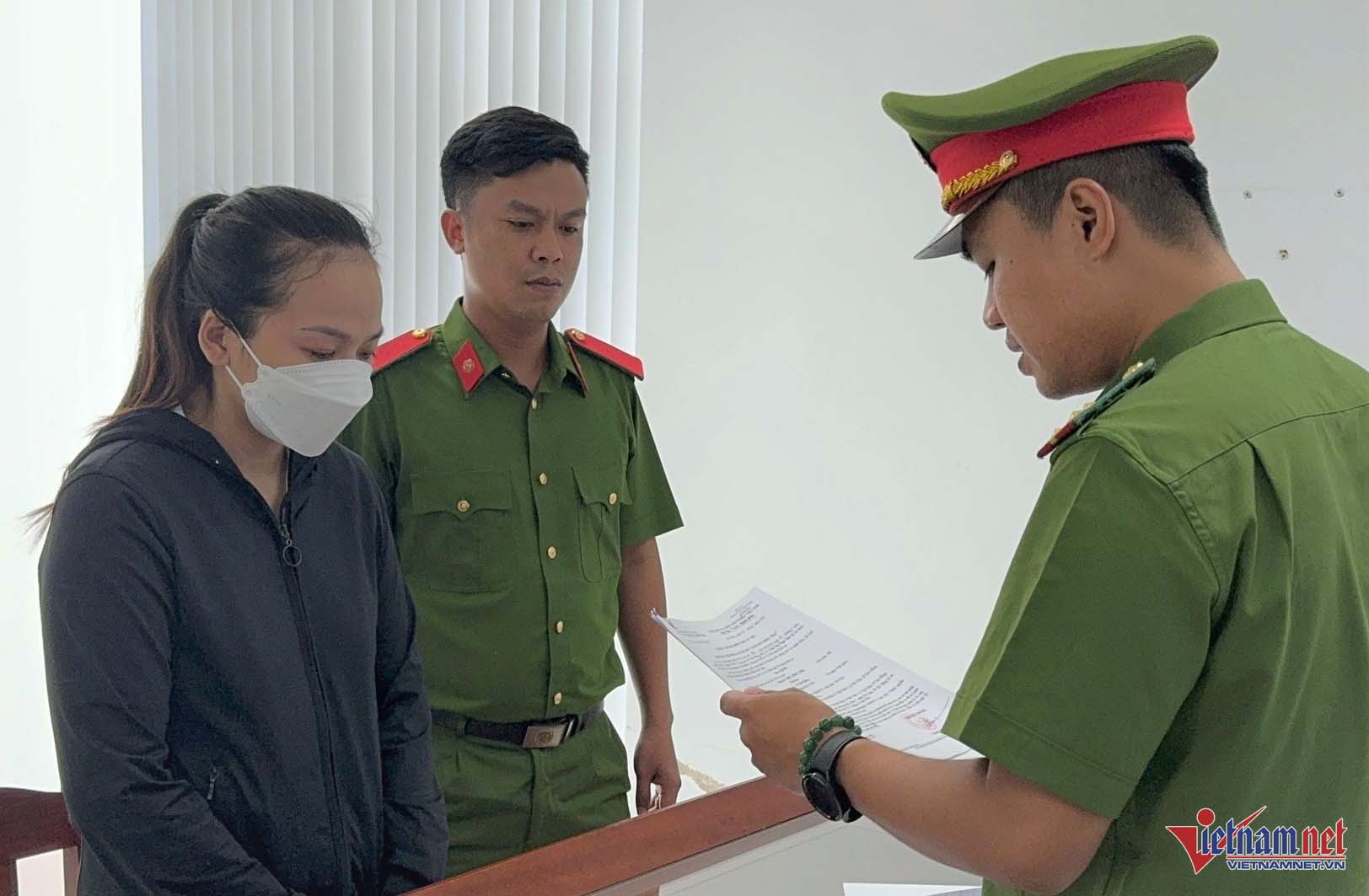 Gỡ gạc đầu tư tiền ảo, chứng khoán thua lỗ, kế toán trưởng tham ô gần 18 tỷ-1