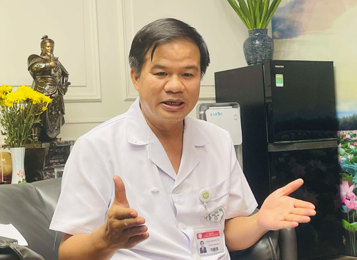 Từ 1/8, Bệnh viện Bạch Mai kéo dài thời gian khám đến 21h hằng ngày-1