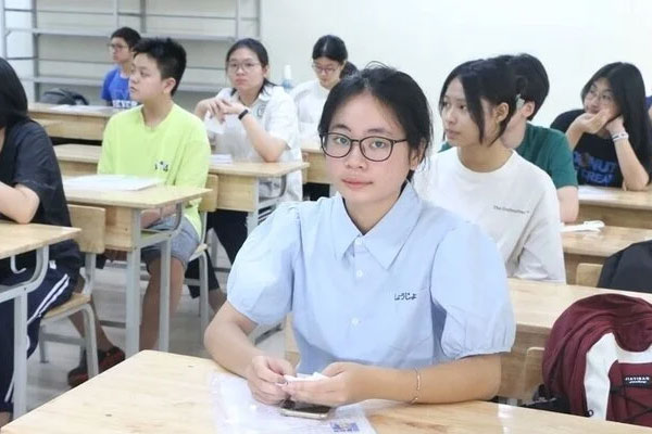 Trường ở Hà Nội tuyển sinh tràn tuyến: Cơ hội cuối để vào lớp 10 công lập-2