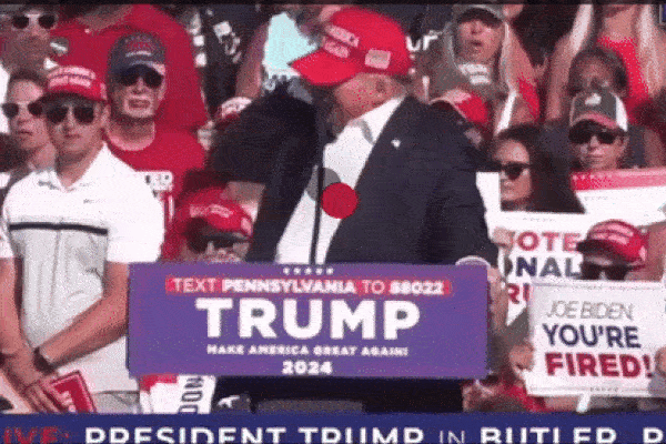 Khoảnh khắc ông Trump bị bắn trên bục diễn thuyết