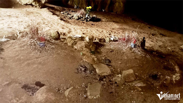 Bí ẩn 3 ngôi mộ trong hang đá ở Ninh Bình, thi hài được chôn trong tư thế nằm co-2