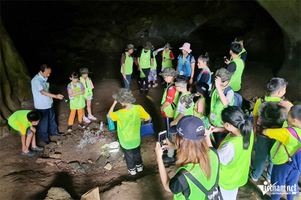 Bí ẩn 3 ngôi mộ trong hang đá ở Ninh Bình, thi hài được chôn trong tư thế nằm co-5