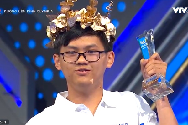 3 chủ nhân cầu truyền hình chung kết Olympia năm 2024 đang học trường nào?-2