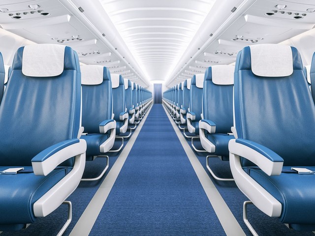 Lý do tiếp viên luôn yêu cầu dựng thẳng lưng ghế khi máy bay cất, hạ cánh-1