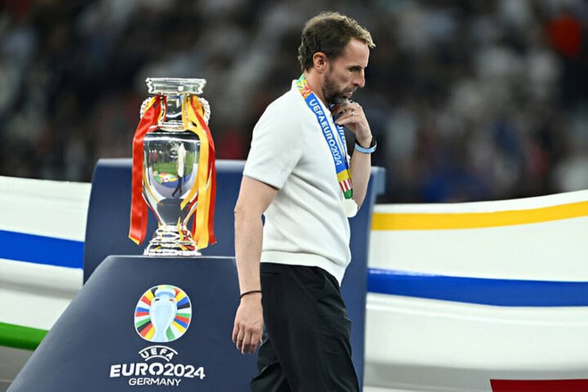 8 năm thăng trầm của Gareth Southgate cùng đội tuyển Anh-13