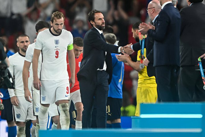8 năm thăng trầm của Gareth Southgate cùng đội tuyển Anh-9