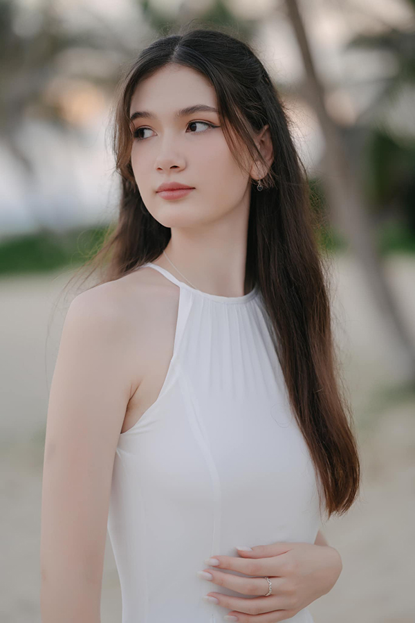 Em gái thủ môn Đặng Văn Lâm: Theo nghiệp múa, nhan sắc 17 tuổi ngọt ngào-1