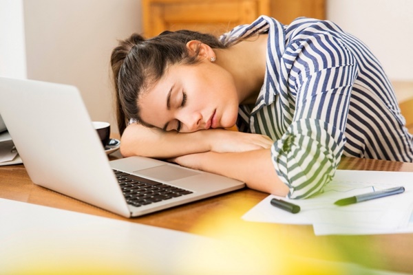 Ngủ trưa kiểu này, đột quỵ có thể ghé thăm sớm hơn bạn nghĩ-2