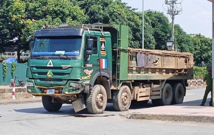 Tai nạn khiến 4 mẹ con tử vong ở Hà Nội: Công an yêu cầu tài xế trình diện-1