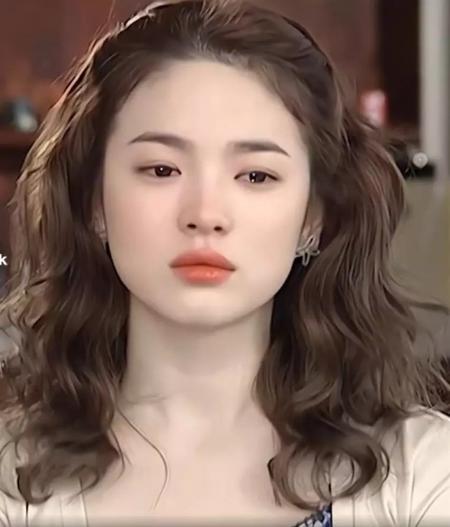 Ảnh Song Hye Kyo năm 2000 gây sốt với gần 10 triệu lượt xem-6