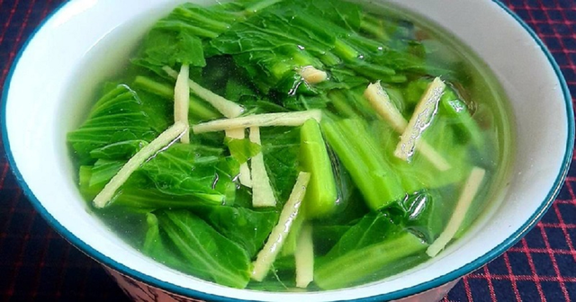 2 loại rau dễ tắm thuốc trừ sâu, cái số 1 thường xuất hiện trong bữa ăn của nhiều gia đình-2