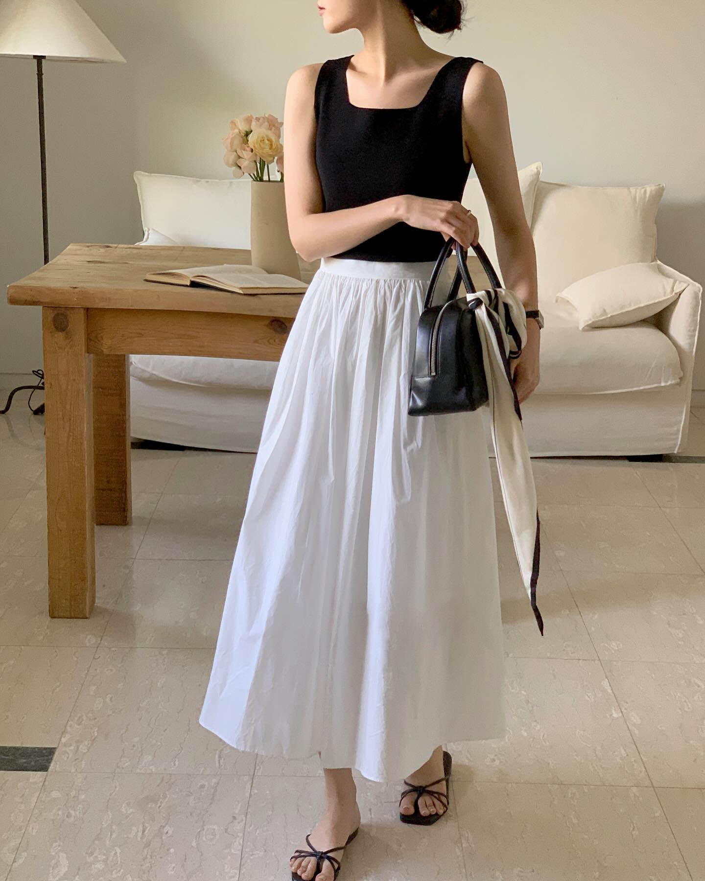 10 công thức diện chân váy chữ A theo phong cách tối giản-7