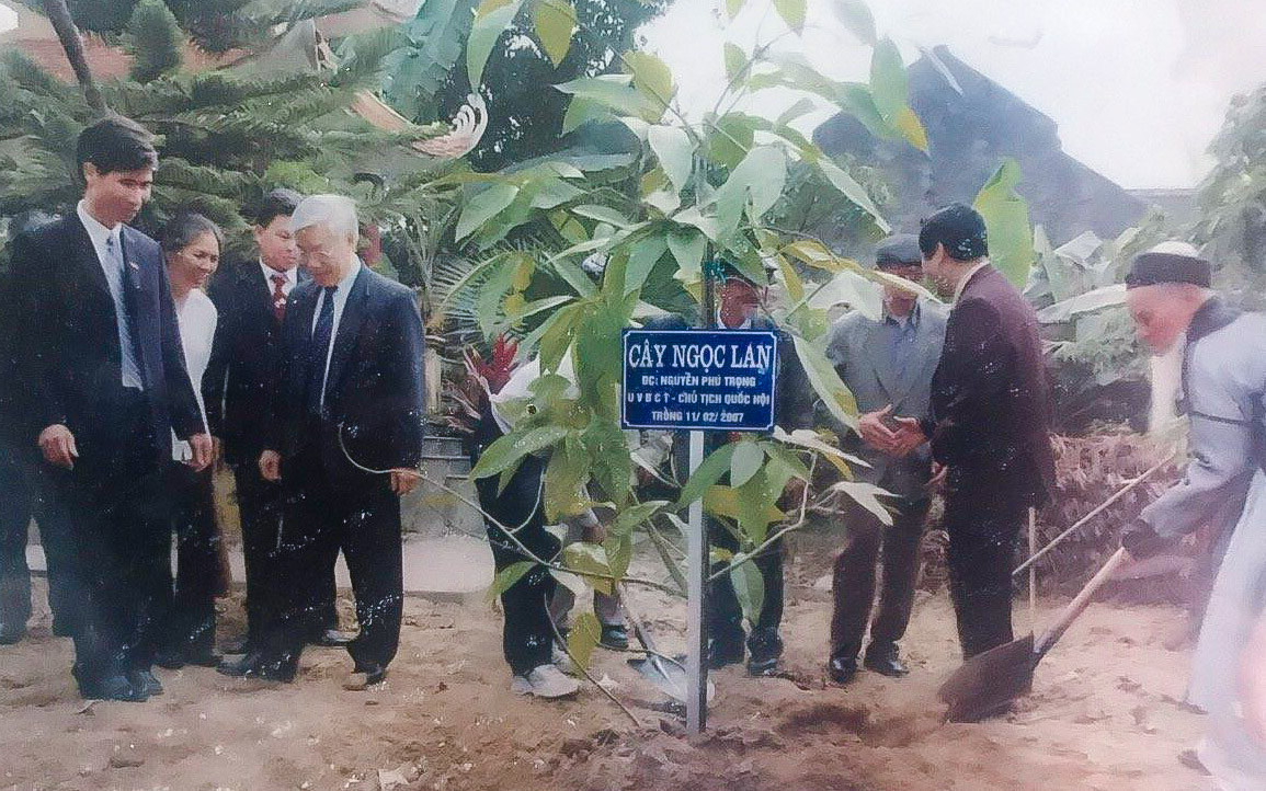 Hình ảnh những hoạt động của Tổng Bí thư Nguyễn Phú Trọng tại quê nhà-9