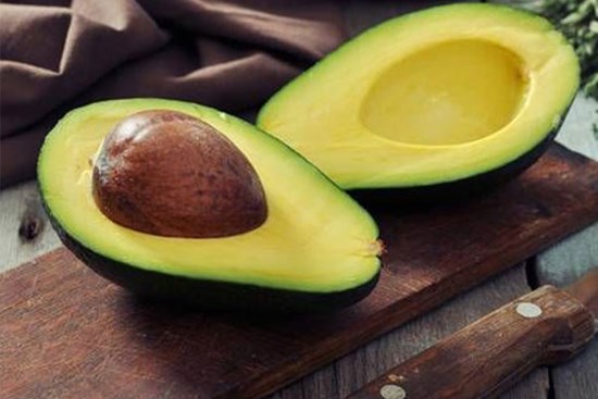 Phần tốt nhất của loại quả giàu chất xơ giúp phòng đột quỵ, nhiều người không biết thường vứt bỏ