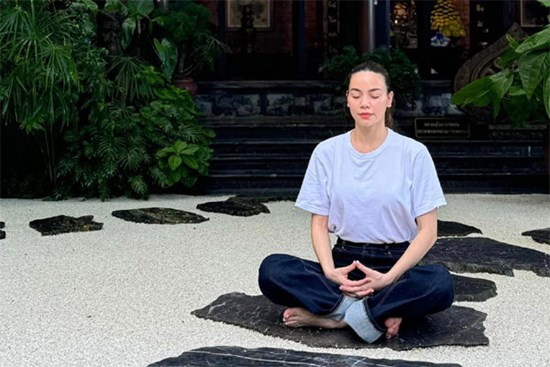 Sao Việt 22/7: Hồ Ngọc Hà tìm bình yên, Cát Tường thăm các nghệ sĩ gạo cội