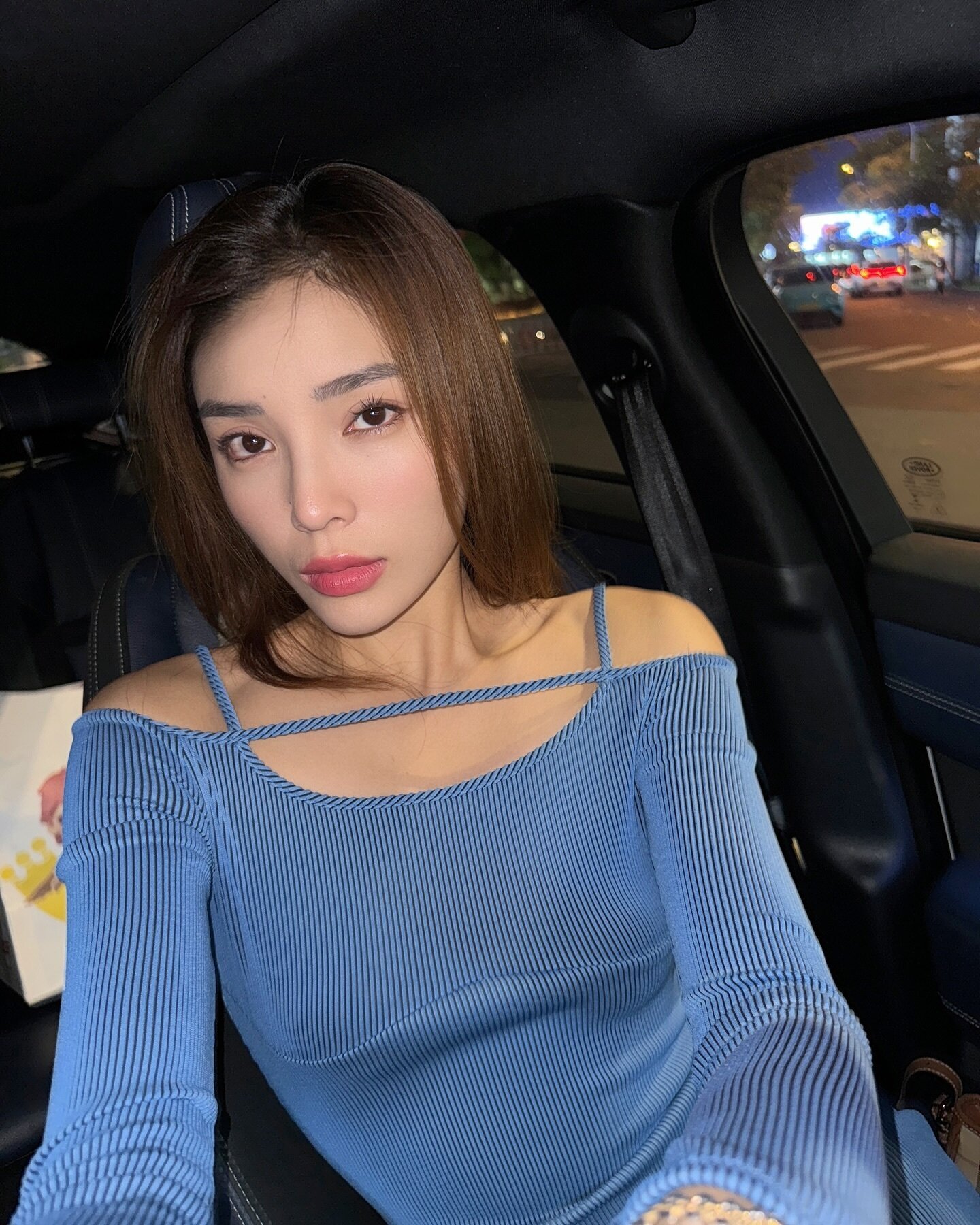 Sao Việt 22/7: Hồ Ngọc Hà tìm bình yên, Cát Tường thăm các nghệ sĩ gạo cội-8