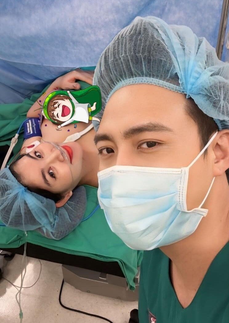 8 năm ròng rã tìm con”, Thanh Duy U40 lên chức bố bỉm sữa, khéo phụ vợ Kha Ly chăm ái nữ-3