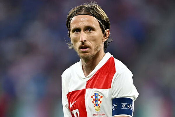 Muốn mua Luka Modric, CLB Bình Dương làm cách nào?-1