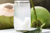 Uống nước dừa hàng ngày có tốt cho sức khoẻ?