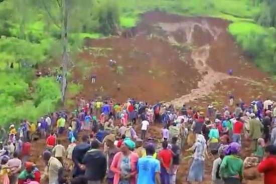 Hơn 220 người chết trong thảm họa kép ở Ethiopia