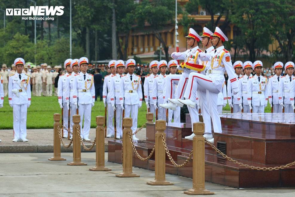 Lễ thượng cờ rủ Quốc tang Tổng Bí thư Nguyễn Phú Trọng-6