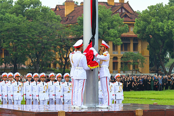 Thời tiết Hà Nội 3 ngày tới: Mưa giảm dần, nắng nóng trở lại-3