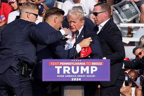 Ông Trump tuyên bố quay lại địa điểm bị ám sát
