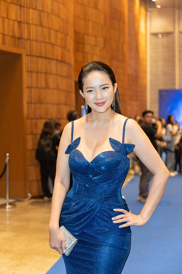 Một loại tinh chất giúp làn da đều màu, bóng khỏe của Phan Như Thảo-9