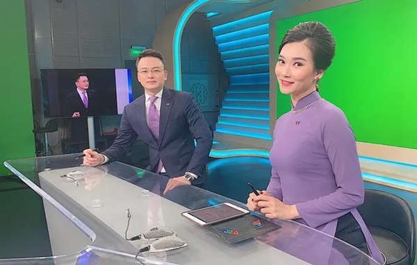 Nữ BTV Thời sự 19h VTV: Xinh đẹp cùng giọng nói truyền cảm, có đời tư kín tiếng-3