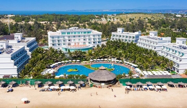 48 du khách nhập viện do nghi bị ngộ độc thực phẩm ở Mũi Né-1