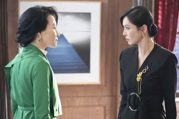 Chỉ vì con tôm hùm mà tôi phát hiện lý do chồng du lịch cùng công ty nhưng nhất quyết không cho vợ con đi cùng-2