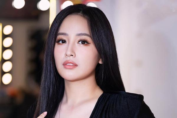 Không vào showbiz, sao Mai Phương Thuý vẫn hot sau 18 năm đăng quang Hoa hậu?-6
