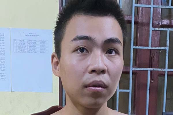 Nghịch tử chém cha tử vong, đánh mẹ bị thương-2