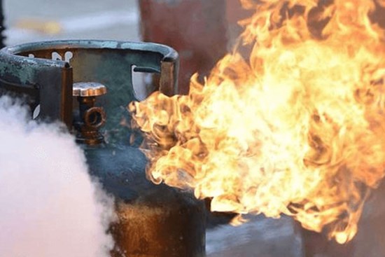 Nổ bình gas khiến nam thanh niên tử vong