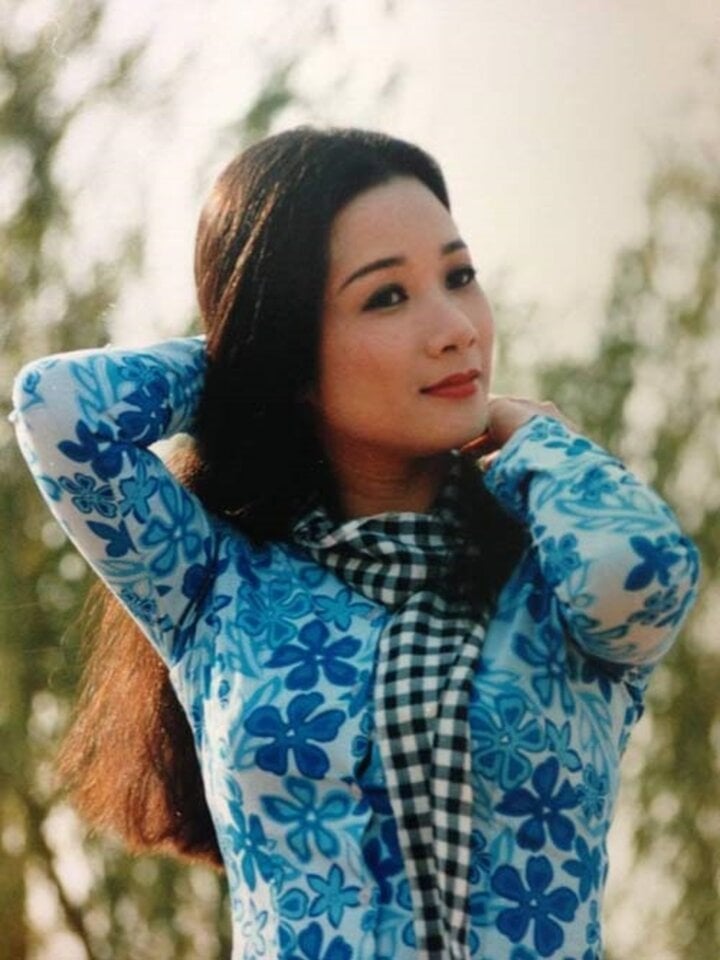 NSƯT Thanh Thanh Hiền tuổi U60: Nhan sắc lão hoá ngược, ngày càng trẻ đẹp-5