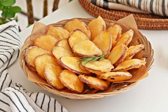 Cách làm khoai lang chiên tẩm đường