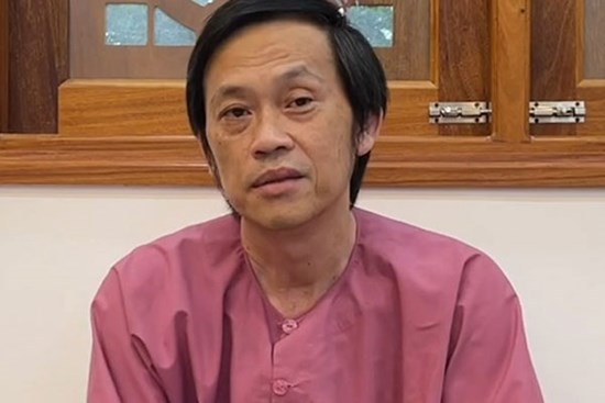Hoài Linh xin lỗi
