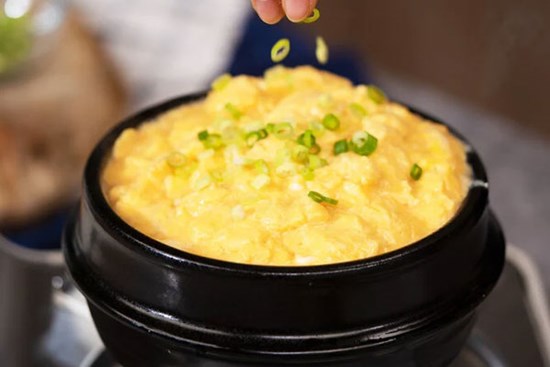 Hướng dẫn làm trứng hấp bí đỏ phô mai