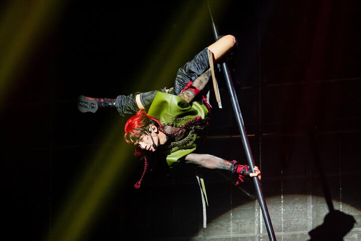 Bị nói tham gia gameshow để tấu hài, giả gái, BB Trần phản ứng thế nào?-1