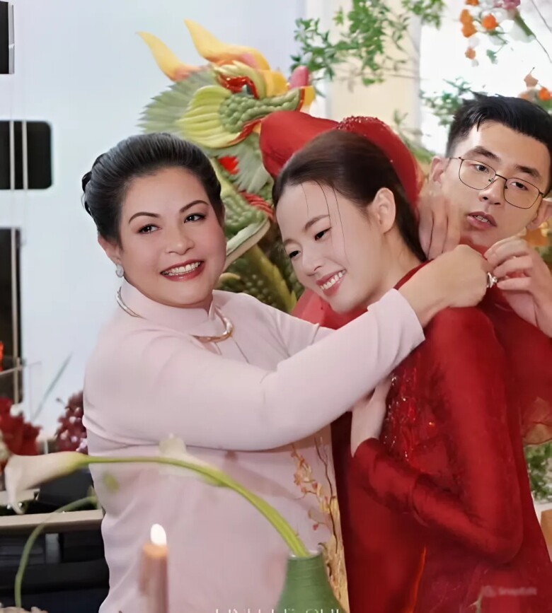 Làm dâu hào môn sướng như Midu: Không sống chung với mẹ chồng, thoải mái theo đuổi đam mê-6