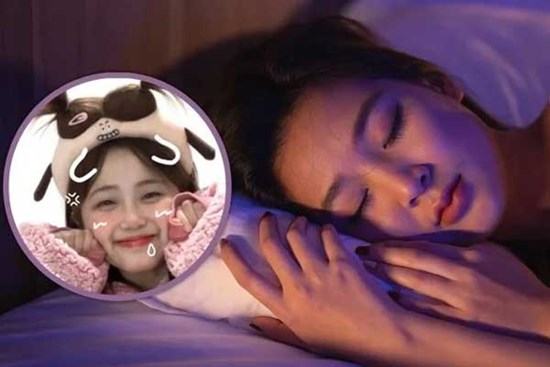 Quá áp lực, người trẻ Trung Quốc đua nhau thuê chuyên gia gây ngủ