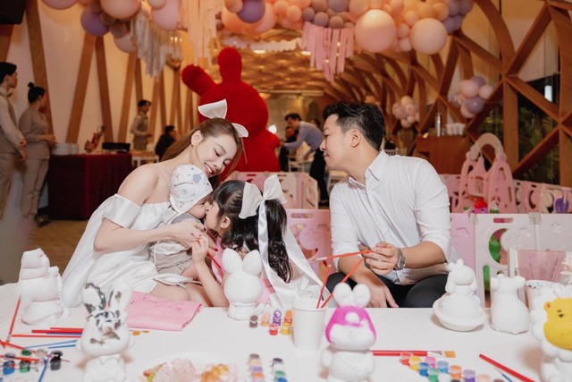 Diện mạo quý tử nhà Trường Giang ra sao mà khiến dân mạng phát sốt?-5