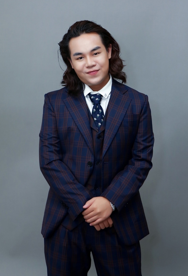 Thần đồng âm nhạc Bé Châu: Từng chạy show tới 2 giờ sáng, giờ ra đường không ai nhận ra-4