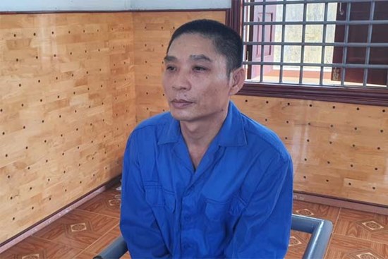 Bắt kẻ hiếp dâm con riêng của vợ hờ đến mang thai