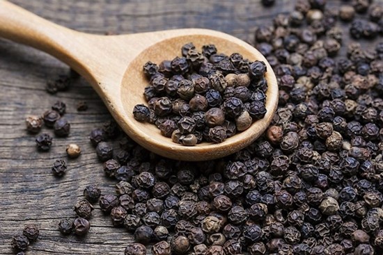 6 loại gia vị quen mặt giúp hô biến tách trà của bạn thành 