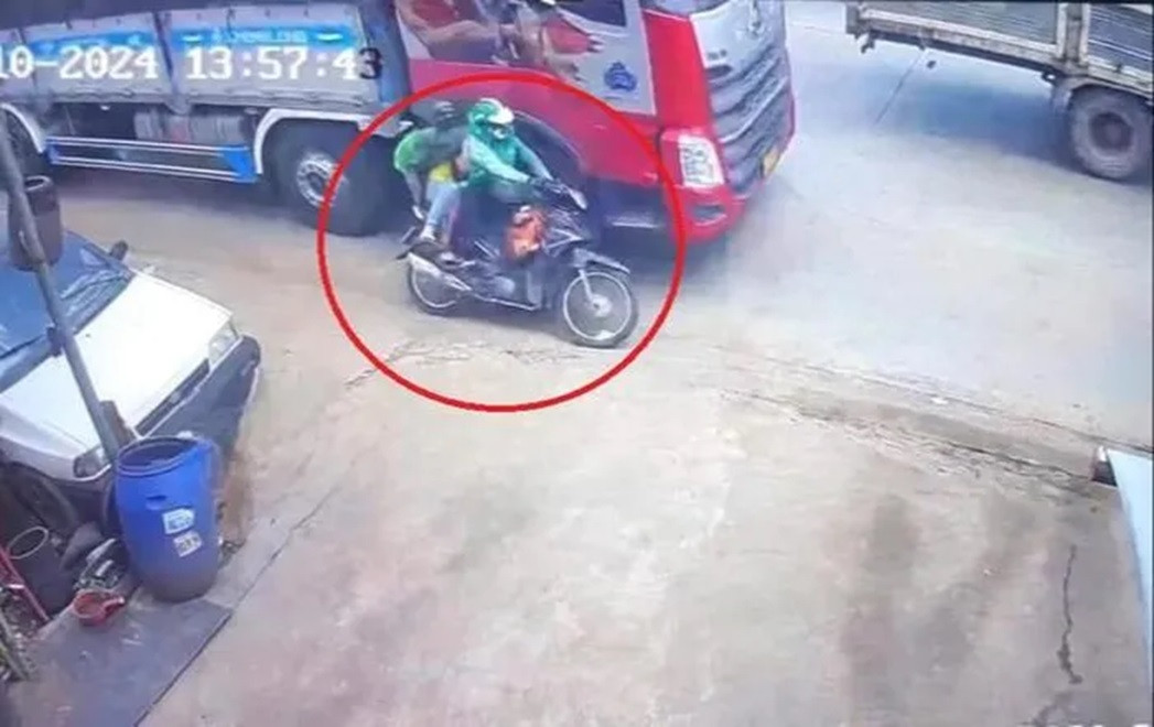 Vụ 2 mẹ con bị cán tử vong ở Bình Dương: Xe tải mới di chuyển được một phút-1