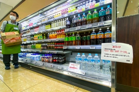 Người Nhật vội vã mua đồ tích trữ trước nguy cơ xuất hiện động đất siêu lớn
