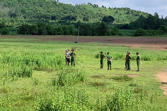 Bắt tài xế xe đông lạnh, bị tố hiếp dâm cô gái trong đêm